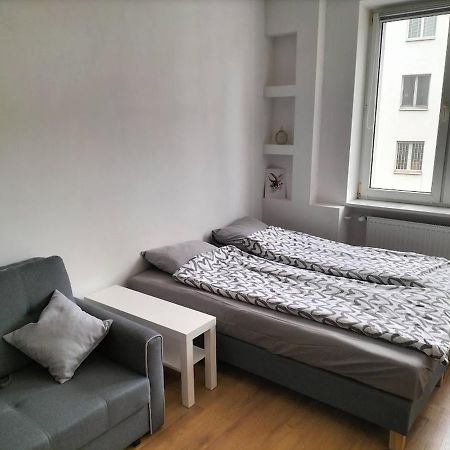 Apartament 2-3 Os Angorska Przy Stadionie Narodowym ワルシャワ エクステリア 写真